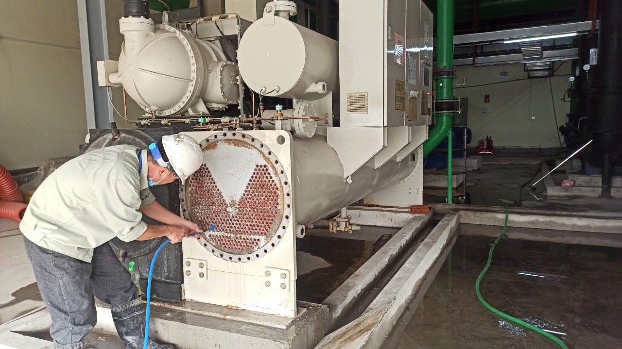 Tẩy cặn Chiller tại Nam Định